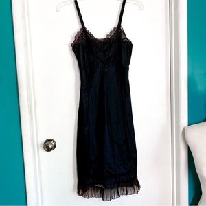 Vintage Black Lace Nightgown XS / S